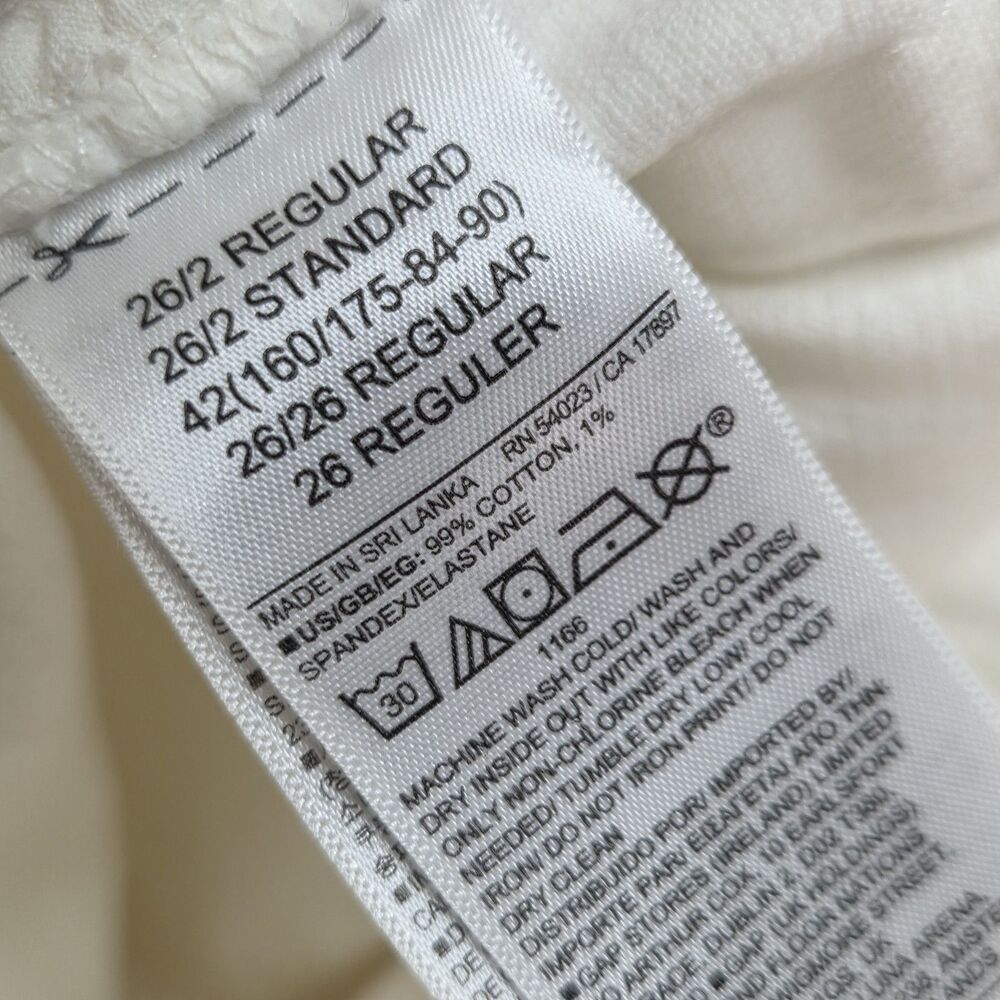 Gap Cheeky Straight Sky High White Jeans Womens Size 26 Regular - Picture 8 of 13